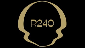 Logo R240